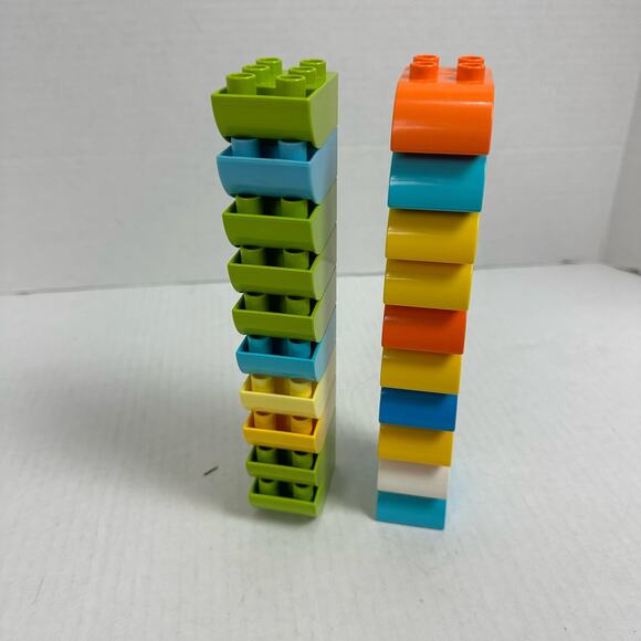 Duplo Lot of 20 Curved Top Slope Bricks Pieces Blocks 2x2 3x2 2x3. - Picture 4 of 7